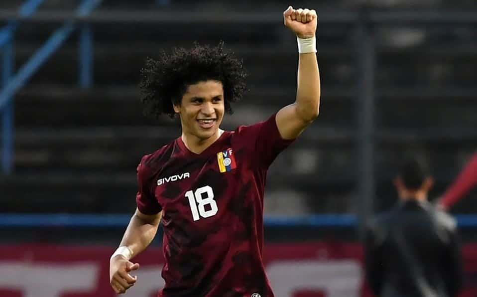 Se refuerza Mazatlán con seleccionado venezolano