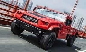 Conoce las versiones chinas del vocho y la hummer