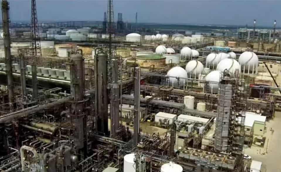 Pemex realizará pago total por compra de refinería Deer Park