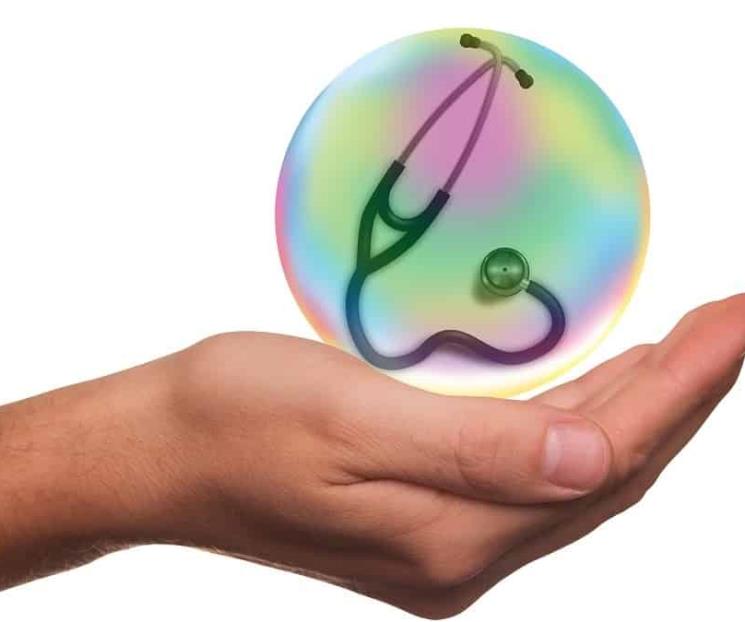 ¿Es lo mismo seguro de gastos médicos que uno de accidentes?