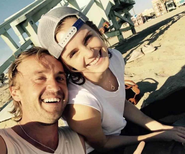 Emma Watson revela cómo y cuándo se enamoró de Tom Felton