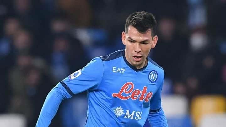 Hirving Lozano, positivo a Covid-19 con el Napoli
