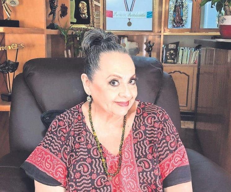 Lucila Mariscal sale bien de cirugía
