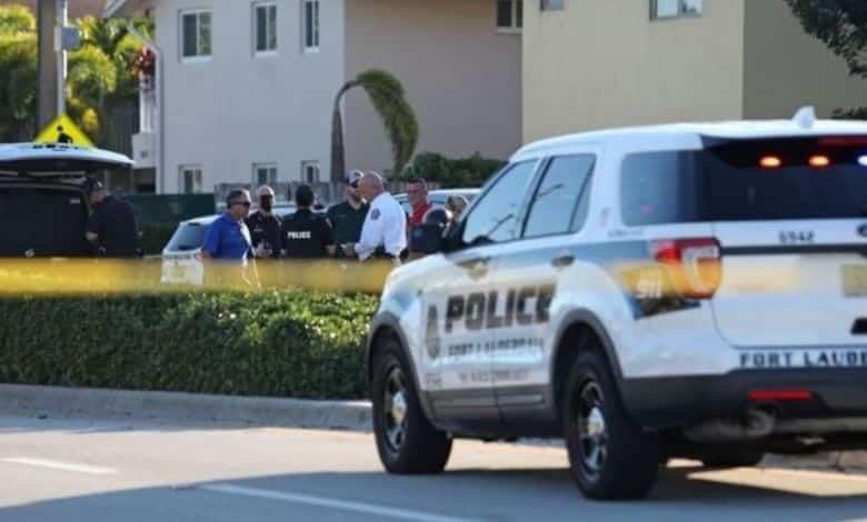 Arrolla auto a cinco menores, mueren dos