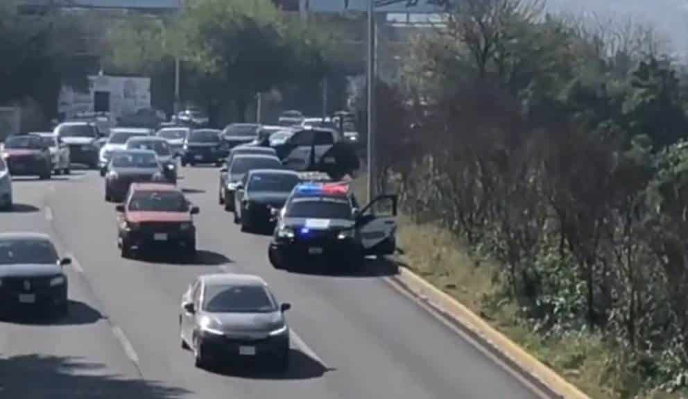 En avanzado estado de descomposición fue encontrado ayer al mediodía el cadáver de un hombre en el lecho del Río Santa Catarina