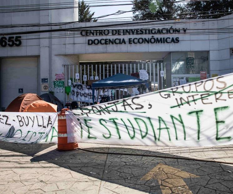 Cambio de vigilancia mañana en el CIDE, ordena Romero