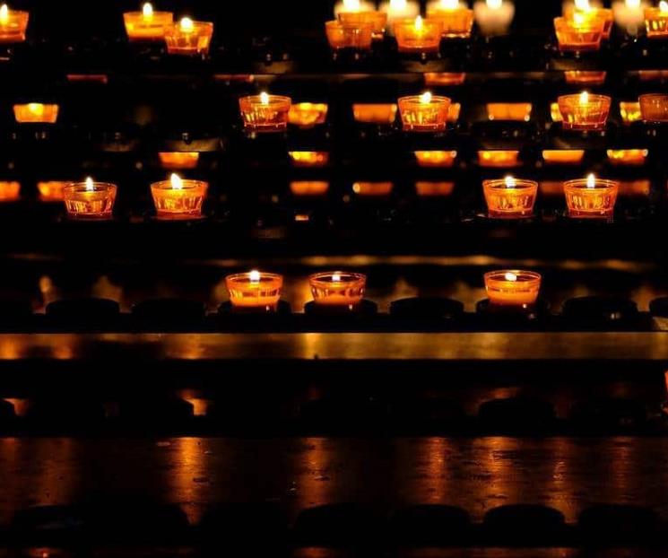 Acompañamiento en el duelo es clave según la tanatología