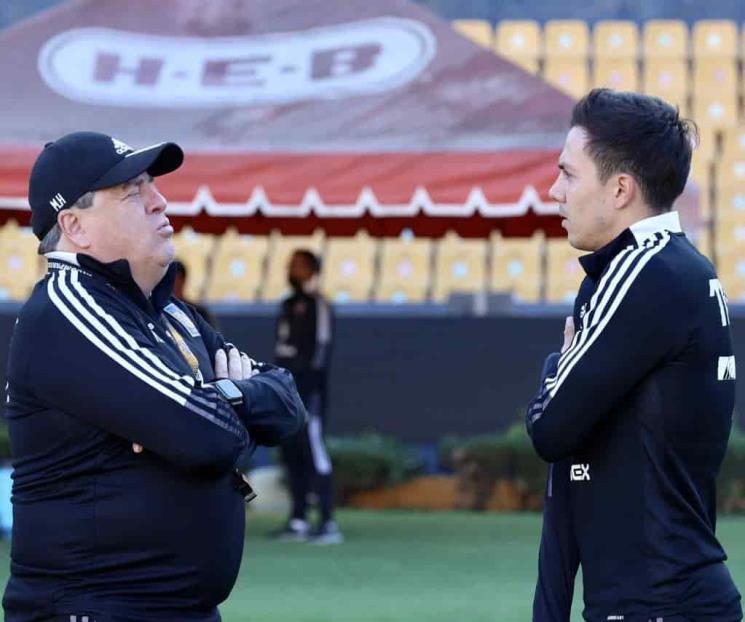 Contento Miguel Herrera con triunfo de su equipo