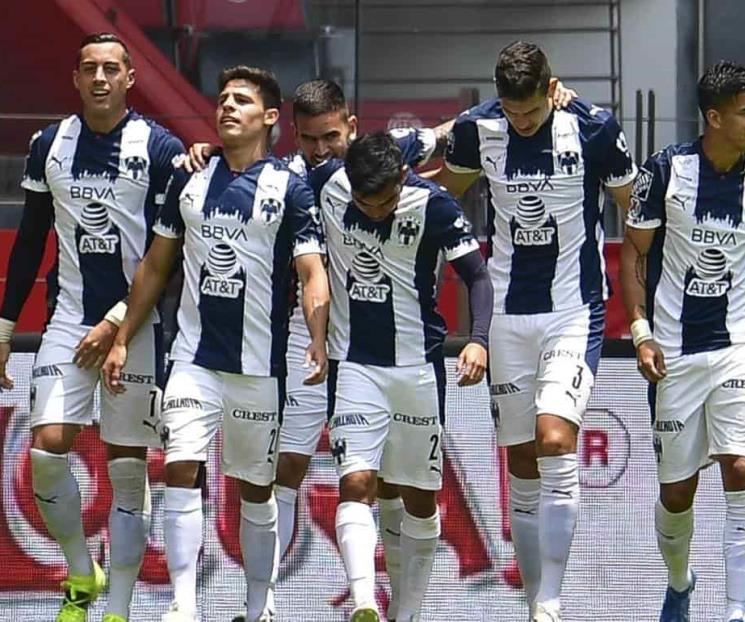 Viajan Rayados por refuerzo de vacuna a EU