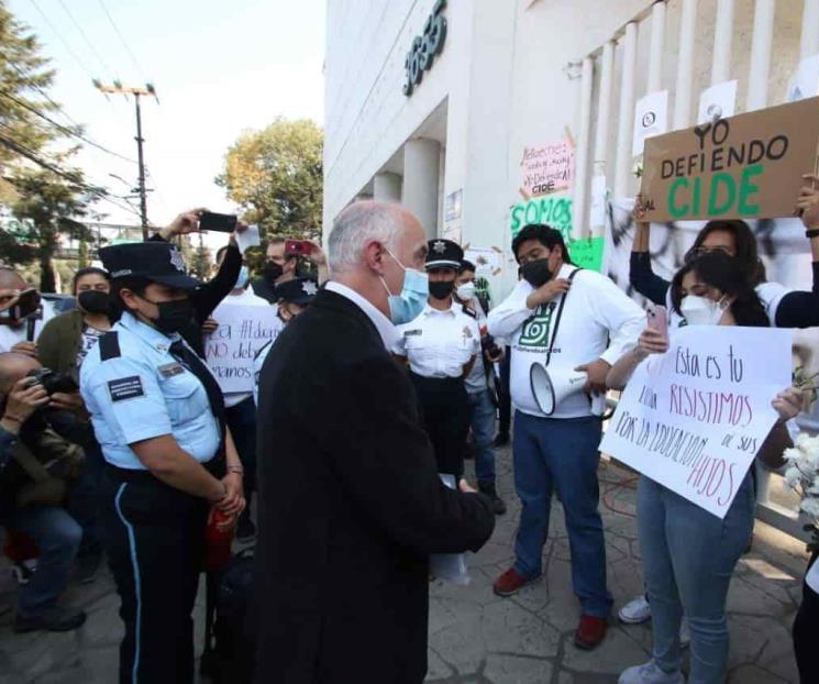 Comunidad de CIDE ya se reúne Comunidad de CIDE ya se reúne