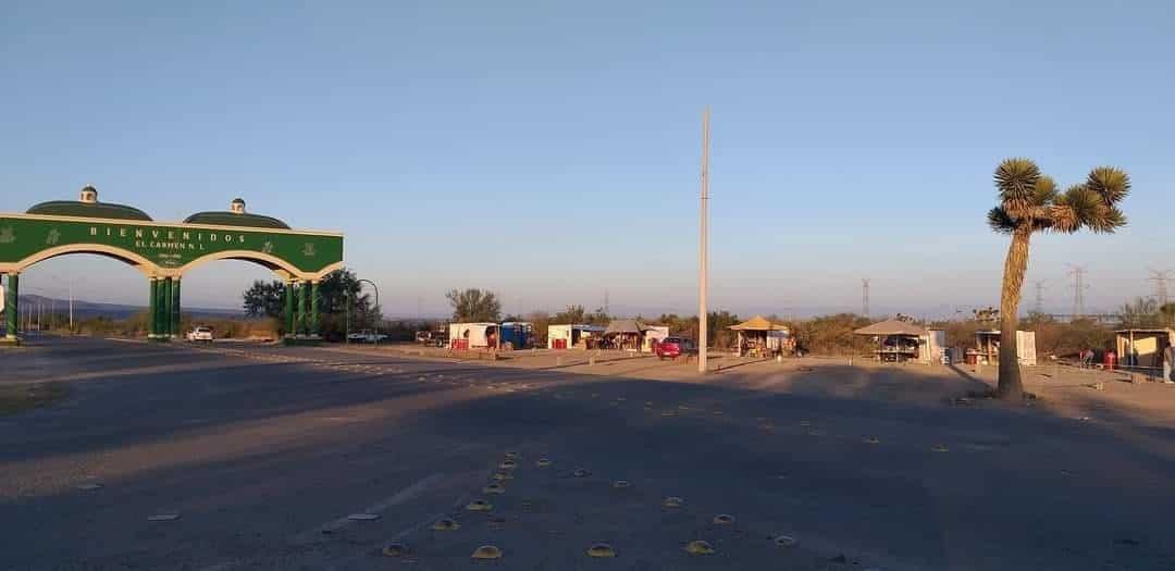 Se instala en El Carmen una feria del cohete