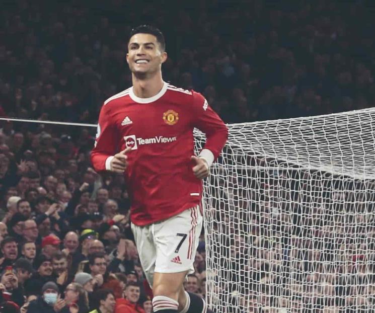 Despide CR7 el 2021 con gol en el United