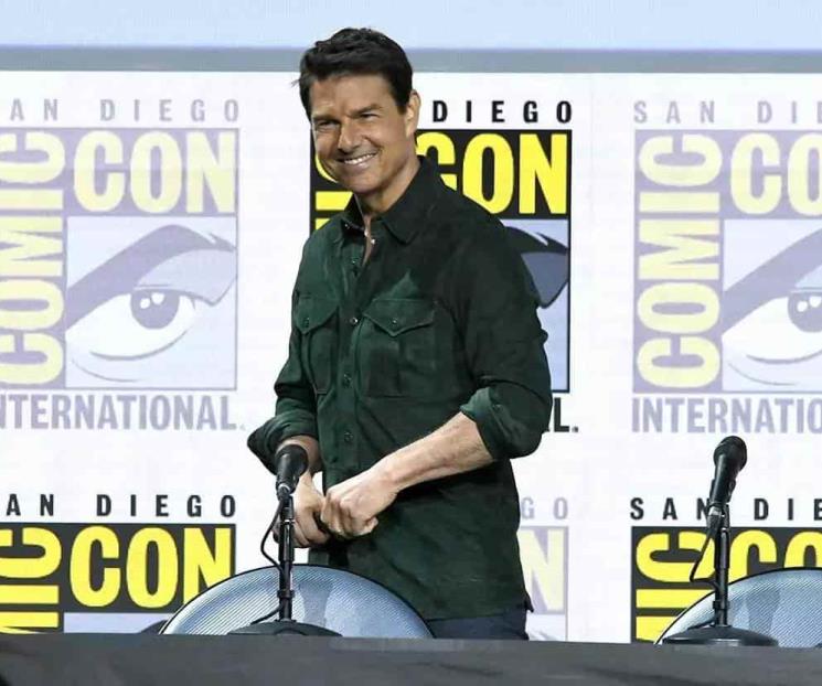 Cruise invita a banda universitaria al estreno de Top Gun