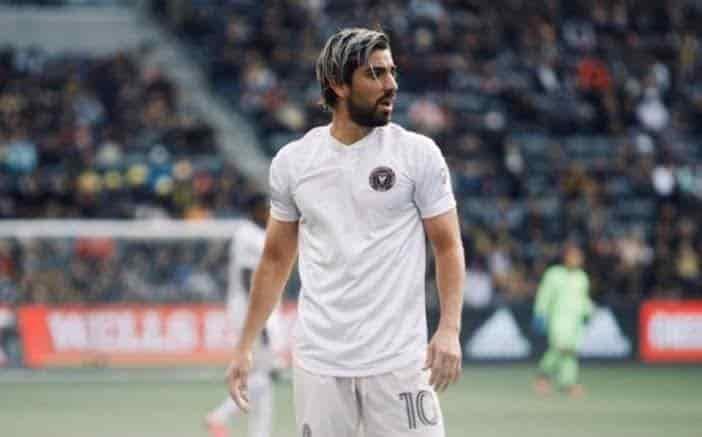 Llegaría este lunes Pizarro a Rayados