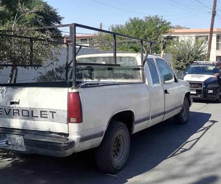 Recuperan camioneta robada Recuperan camioneta robada