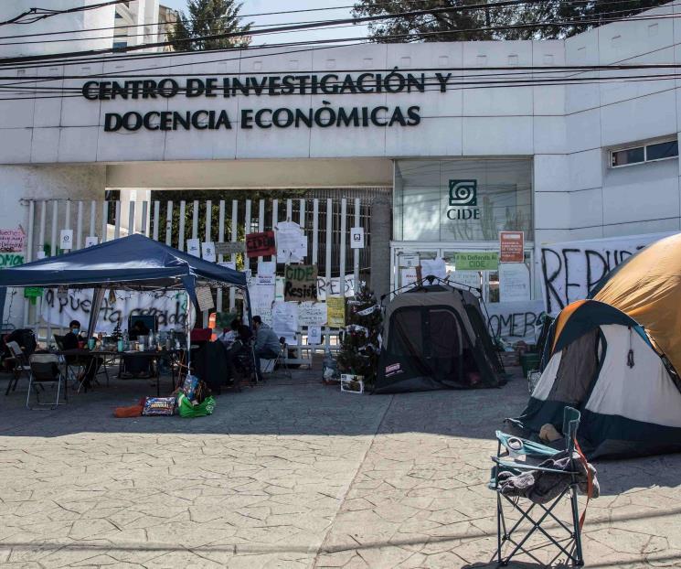 Ojalá se resuelva lo del CIDE: AMLO