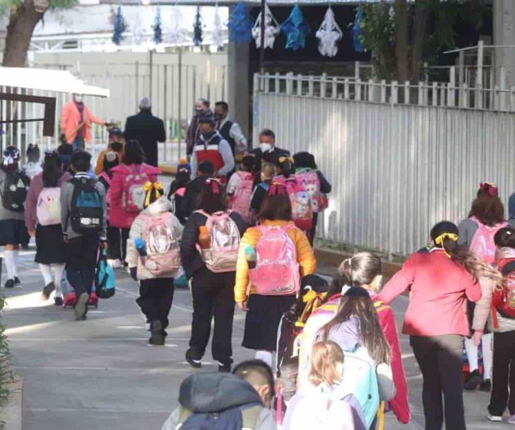 Retoman escuelas clases presenciales en 20 estados