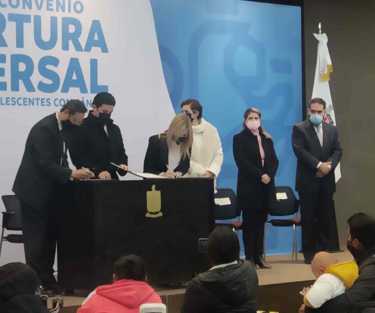 Firma convenio de cobertura universal a menores con cáncer