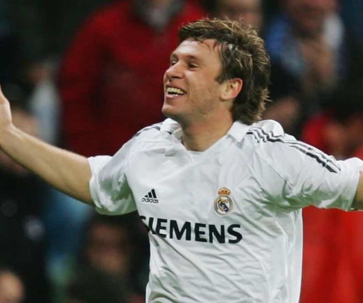 Hospitalizan a Antonio Cassano por Covid-19
