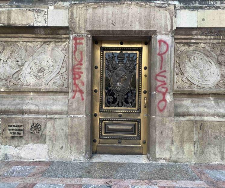 Retiran pintas del Ángel de la Independencia