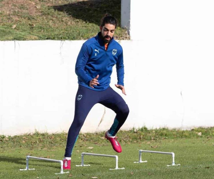 Contaría Rayados con Stefan y Pizarro para debut en Liga
