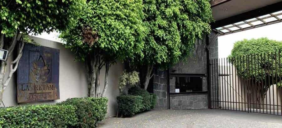 Va FGR ahora por mansión de Lozoya