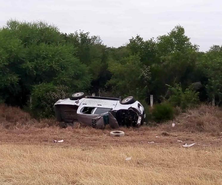 Se registra volcadura en Autopista a Reynosa