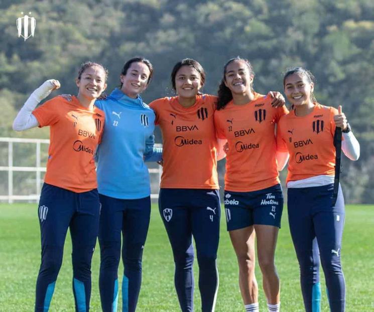 Y las campeonas no descansan