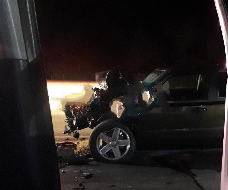 Chocan contra tráiler en Allende