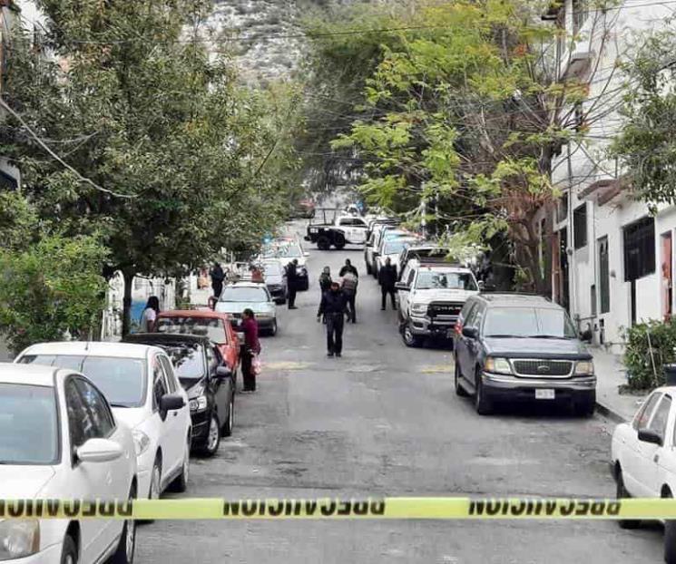 Asesinan a hombre a cuchilladas
