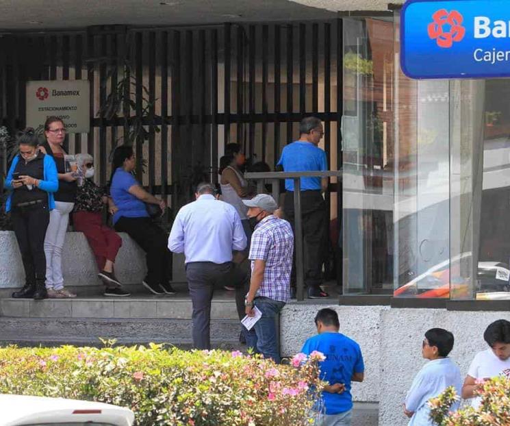 Ponen en venta a Banamex; incluye la marca, Afore y crédito
