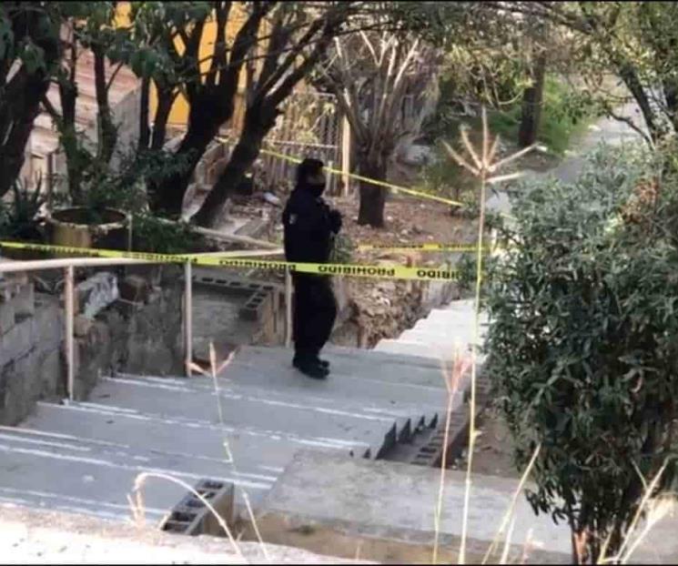 Recibe mujer balazo en la cabeza; investigan a esposo
