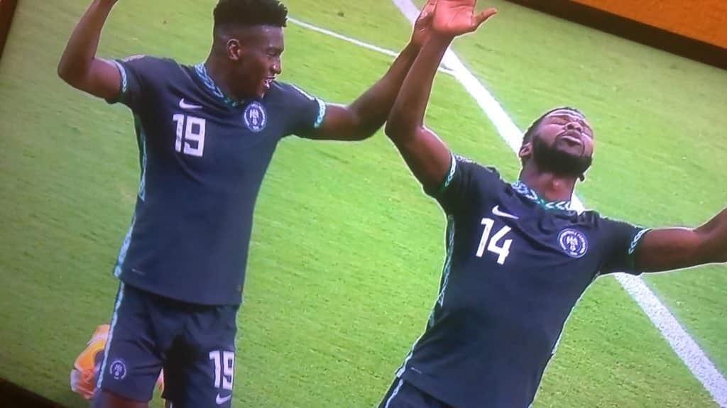 Vence Nigeria a la Egipto de Salah
