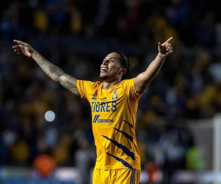 Desmiente Salcedo firma de documentos con agente