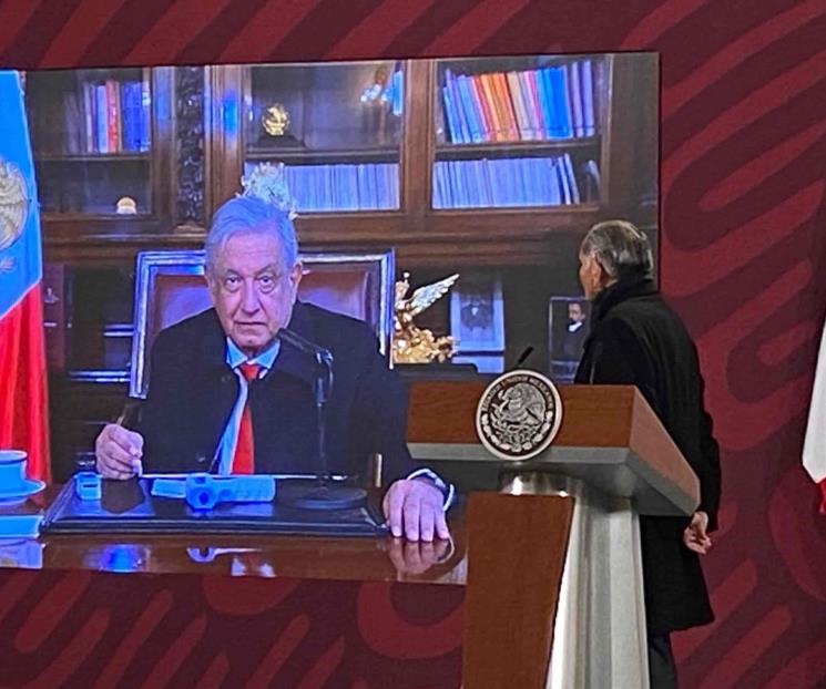 AMLO está muy bien, al pendiente de todo: Segob