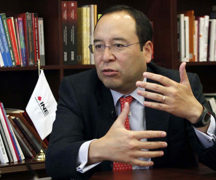 Ciro Murayama reacciona a plan de austeridad para el INE