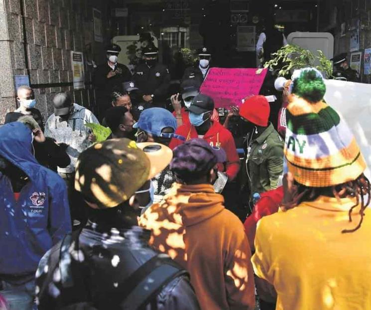 Continúan protestas de migrantes haitianos