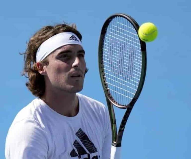Crítica Tsitsipas al serbio Novak Djokovic
