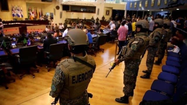 Crisis en El Salvador