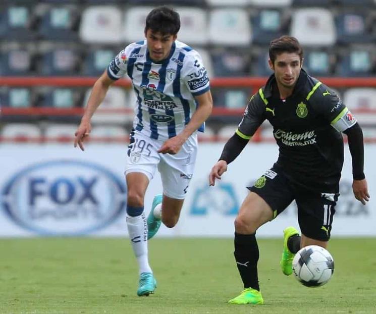 Sigue Pachuca invicto y vencen a Chivas
