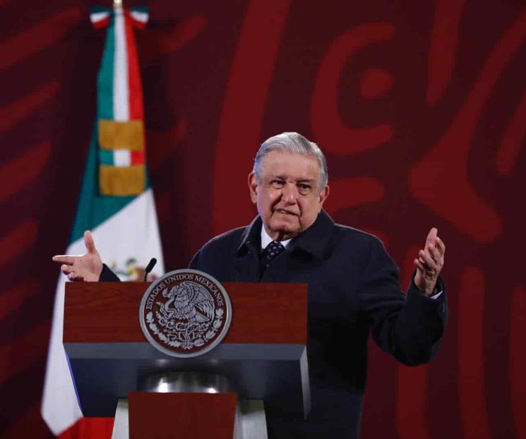 Insiste AMLO que INE tiene recursos para revocación