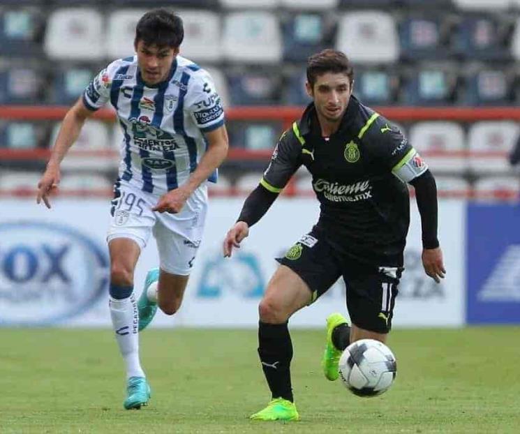 Sigue Pachuca invicto y vencen a Chivas