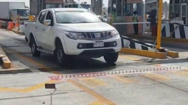 Arranca ponchallantas en casetas de cobro 