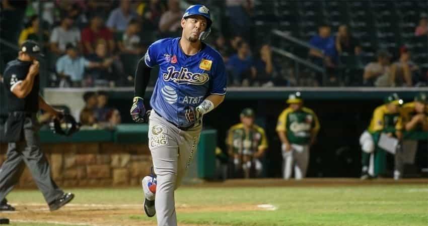 Se refuerzan Sultanes con Dariel Álvarez