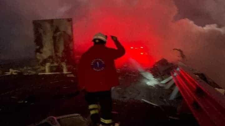 Muere trailero calcinado en Vallecillo