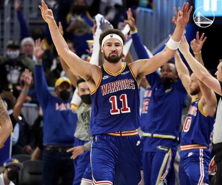 Se recuperan Warriors y vencen a Detroit