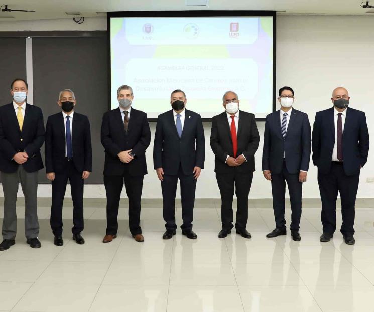 Dirigirá rector de la UANL la AMCDPE