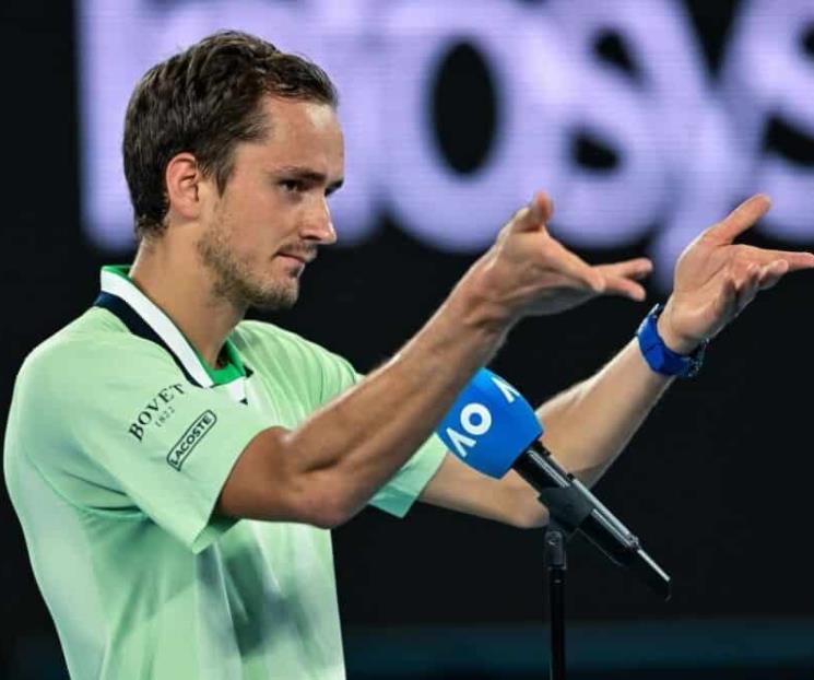 Abuchean a Daniil en Australia; se molesta tenista
