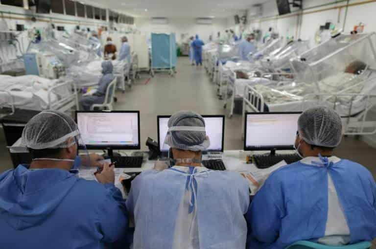OMS registra más de 3,7 millones de casos Covid en un día