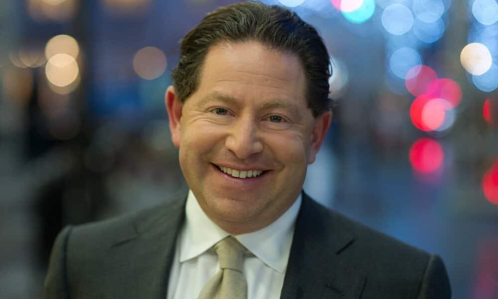 CEO de Activision dejará la compañía cuando cierren su venta